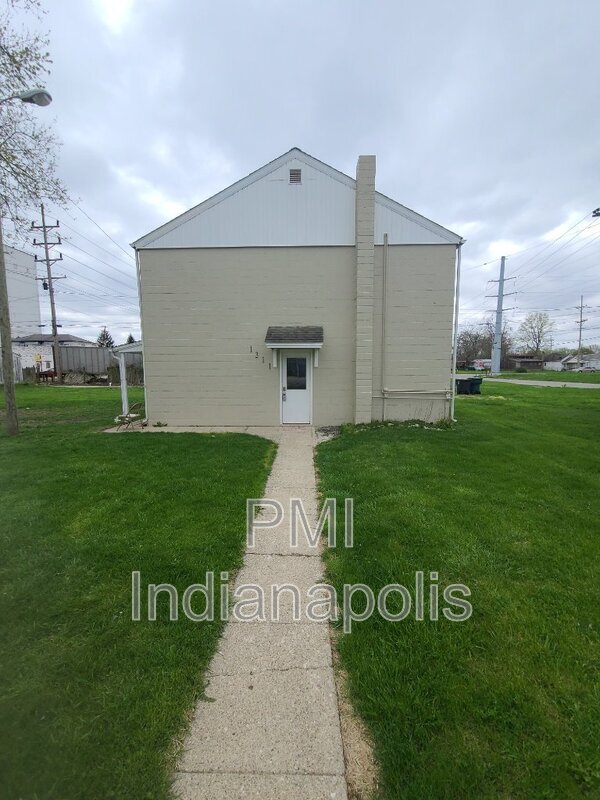 Primary Photo - 1311 E 11th St