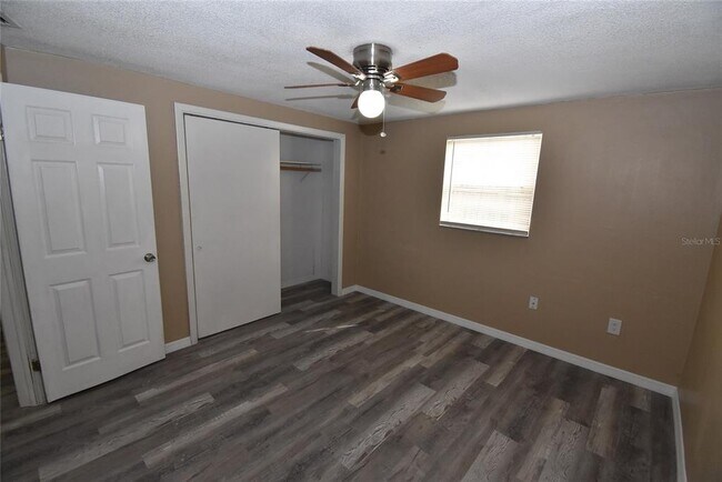 Building Photo - 7524 Galahad Rd