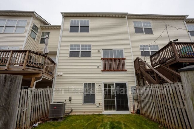 Building Photo - 8150 Rainwater Cir