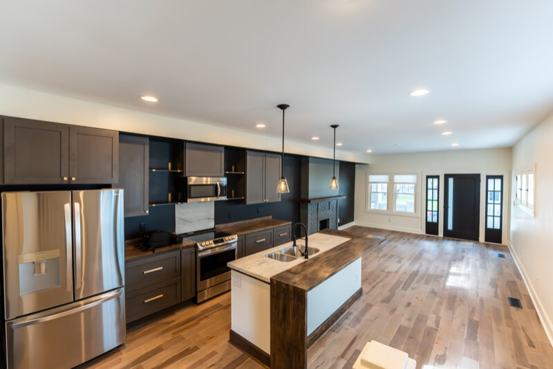 Building Photo - 2830 N Park Ave