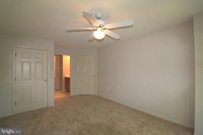 Building Photo - 12000 Amber Ridge Cir