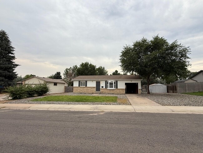 Primary Photo - 2930 W 17th St