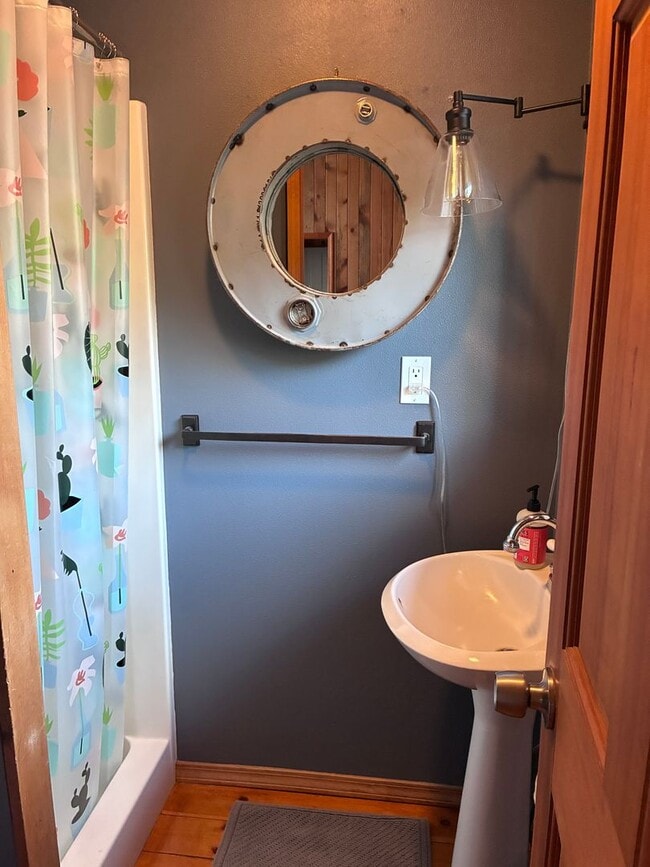 Building Photo - Peaceful Terrebonne Living Near Steelhead Falls, Unbelievable Views!