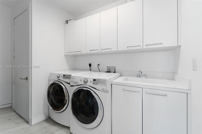 Building Photo - 4100 Island Blvd