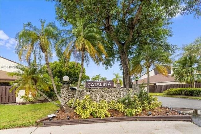 Building Photo - 267 NE 201st Terrace