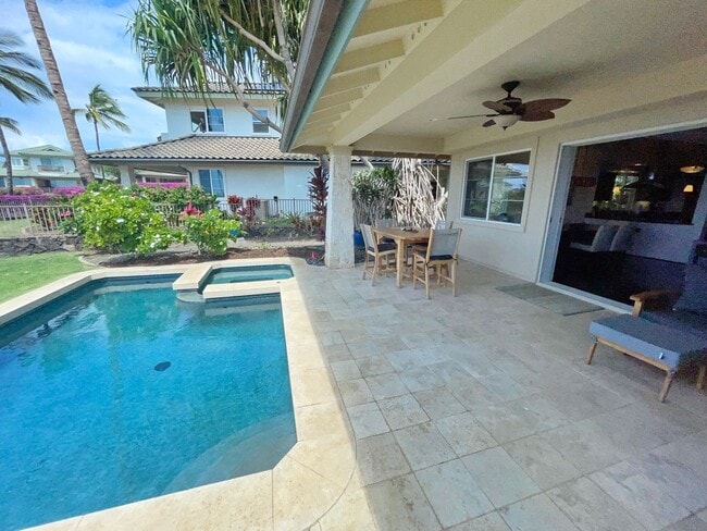 Building Photo - Front Row in KAI MALU, WAILEA, LUXURY 3bed/2.5bath Townhome with Unobstructed Panoramic Ocean Vie...