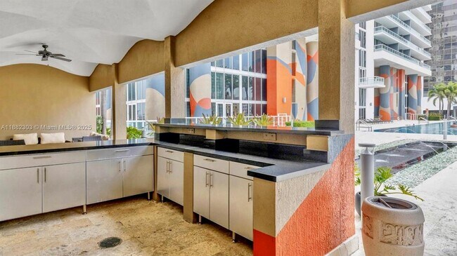 Building Photo - 50 Biscayne Blvd