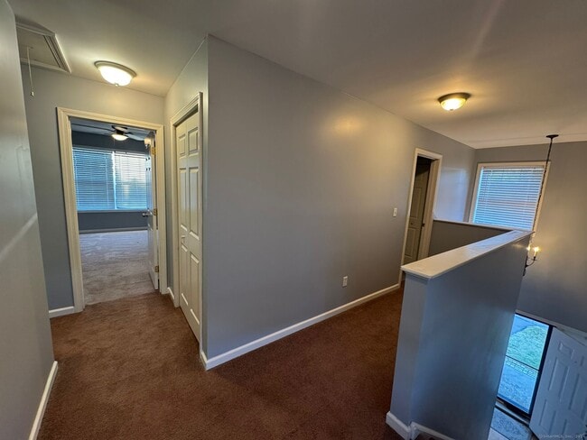 Building Photo - 59 Gilbert Ln