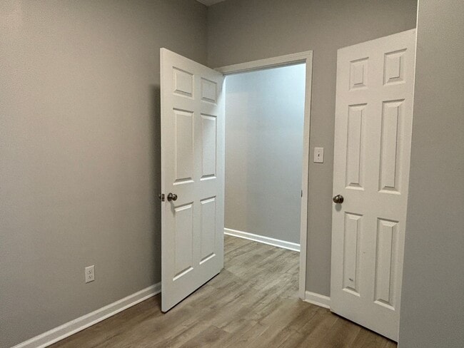 Building Photo - 1338-40 Barth