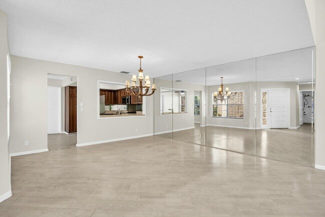 Building Photo - 11206 Applegate Cir