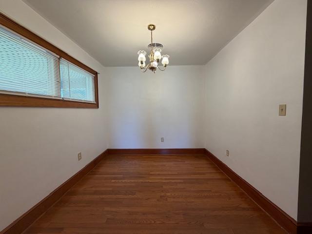 Building Photo - 145 Center St