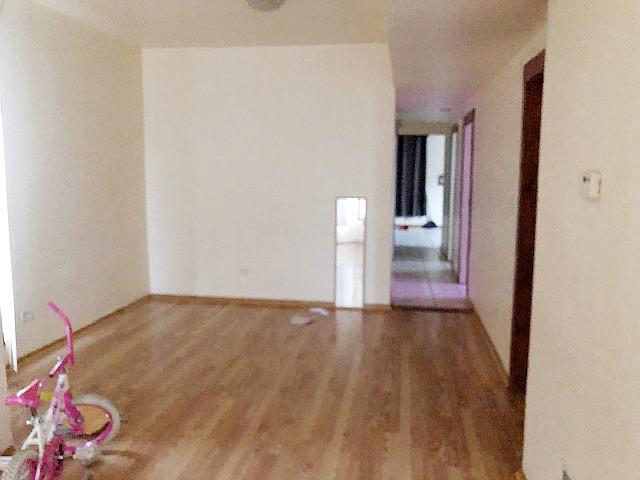 Building Photo - 712 N Drake Ave