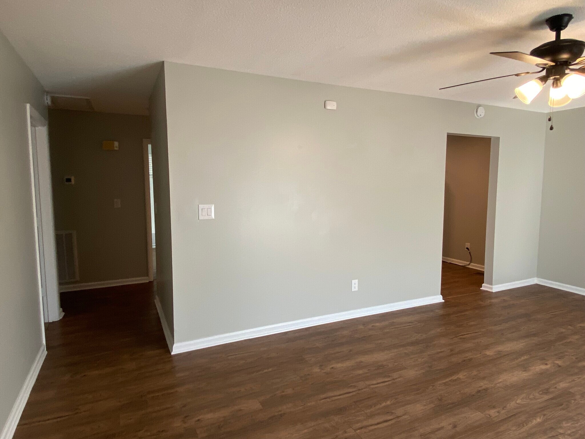Building Photo - 3413 Lisa Dr