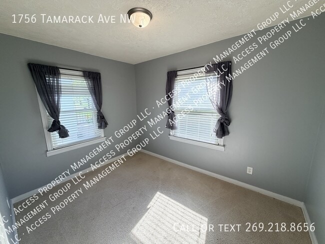 Building Photo - 1756 Tamarack Ave NW