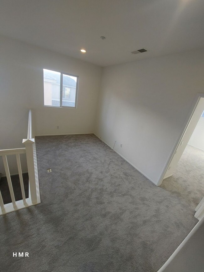 Building Photo - Stunning Two-Story Home with 4 Bedrooms an...