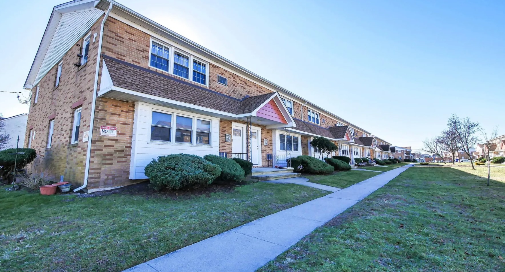 Building Photo - 5410 Suffolk Ct