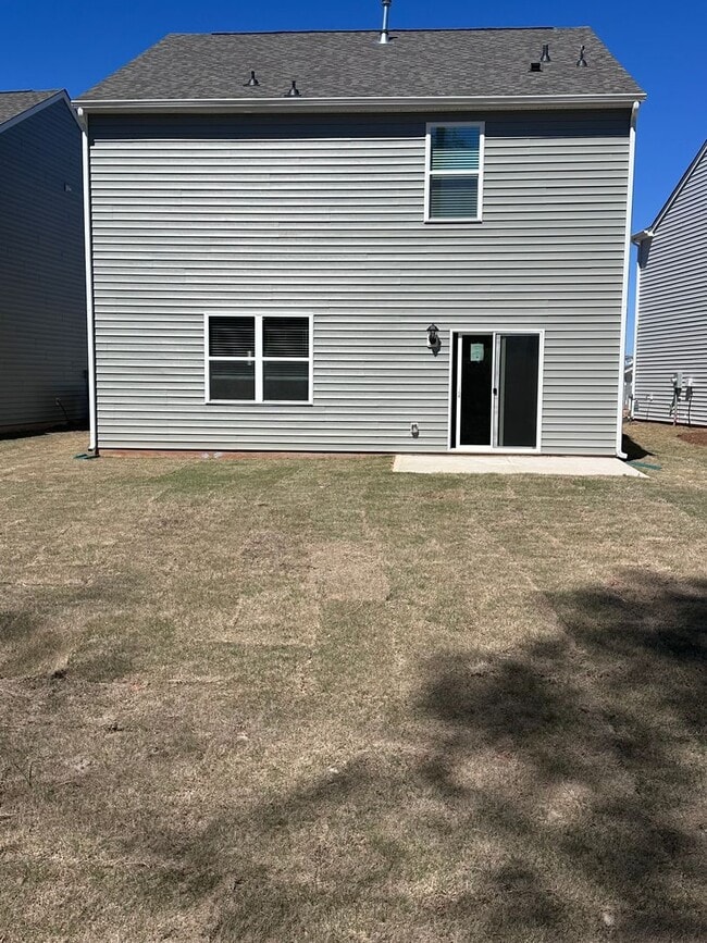 Building Photo - Brand-New  5-Bedroom Home in the Hamptons at Hickory with Modern Upgrades and Move-In Ready Comfort