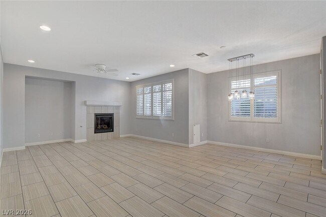 Building Photo - 11832 W Barcinas Ln