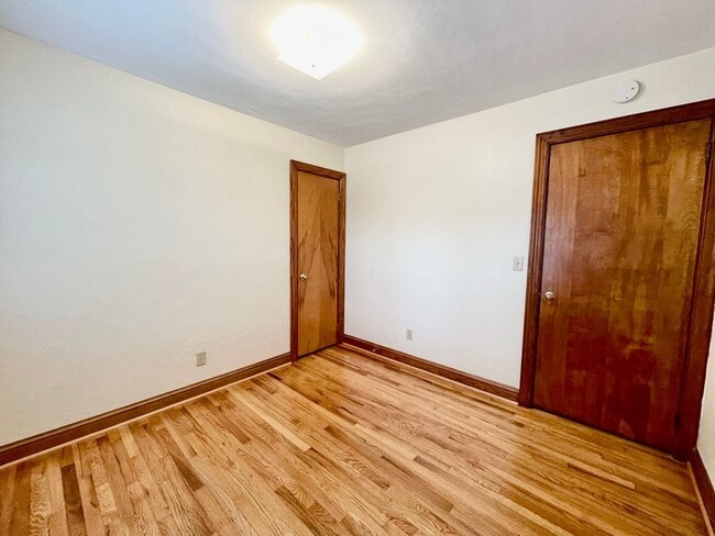 Building Photo - All Brick Ranch Home in Kempsville W/HUGE Yard - Sunroom - Detached 2-Car Garage PLUS Workshop & ...