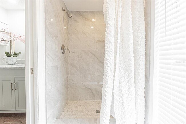 Building Photo - 12609 130th St