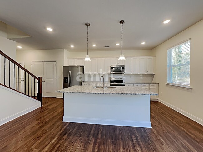 Building Photo - 3212 Brierhill Rd