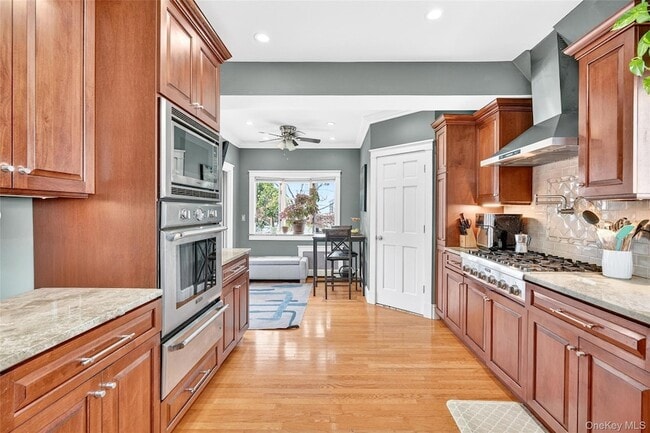 Building Photo - 14 Columbia Pl