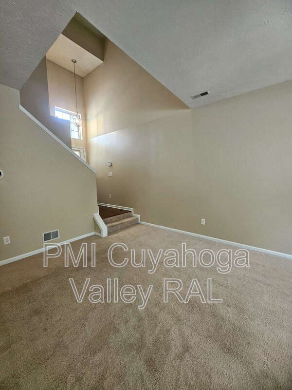 Building Photo - 4046 Gardiner Run