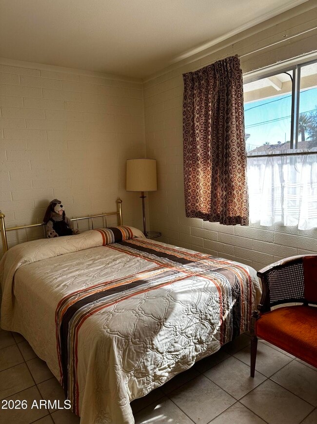 Building Photo - 10643 W Snead Dr