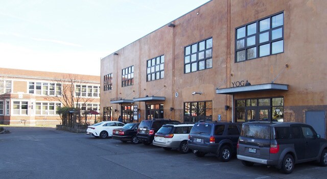 Grand Central Bakery - 348 N Ivy St