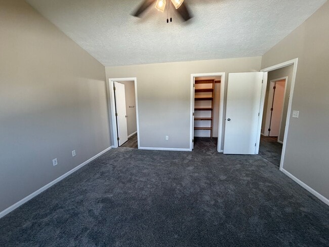 Building Photo - 3606 W Hughes Pl