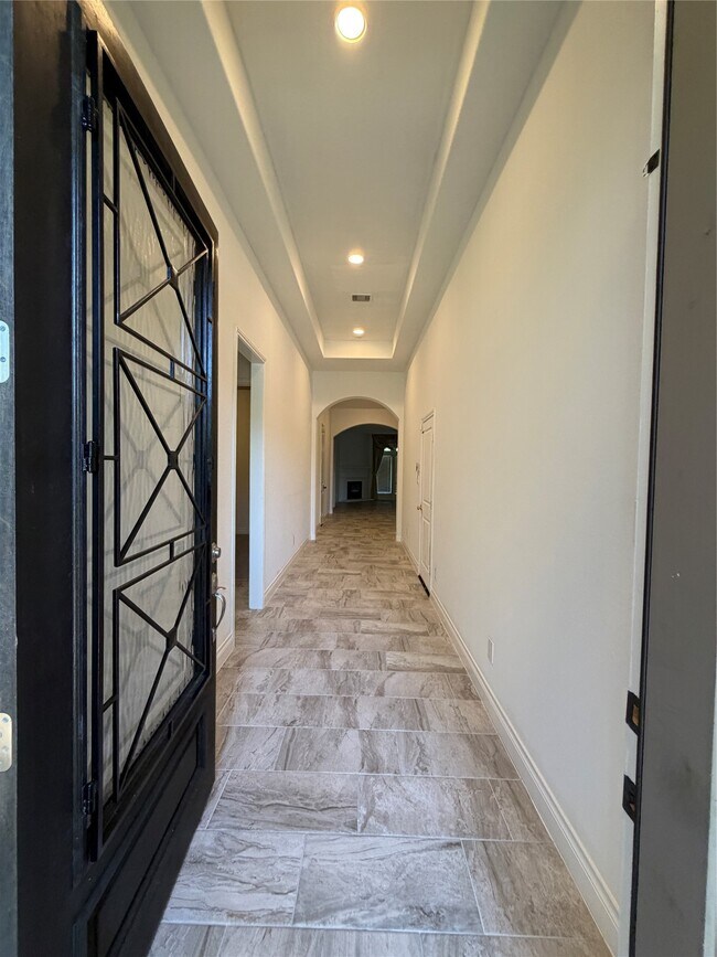 Building Photo - 3319 Sky Run Ct