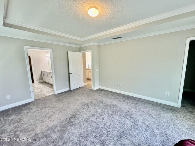 Building Photo - 336 Midway Park Dr