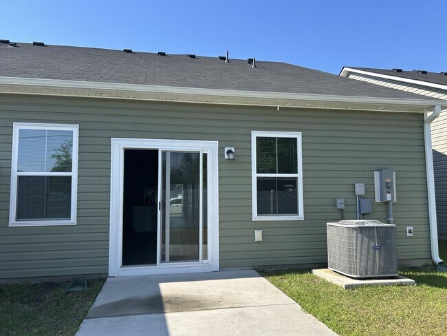 Building Photo - 252 Brackish Dr