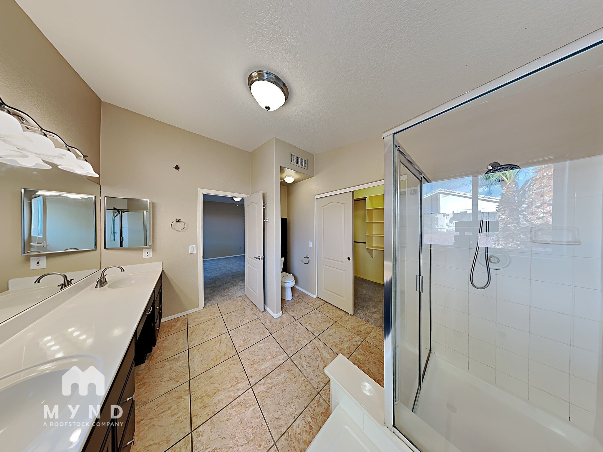 Building Photo - 2556 W Saguaro Bluffs Dr