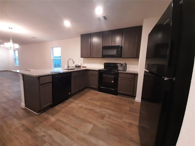Building Photo - 12970 Sorrento Bay Dr