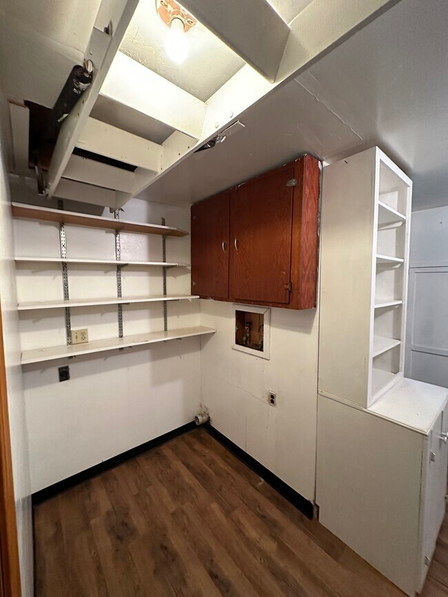 Building Photo - 332 Tullahoma Dr