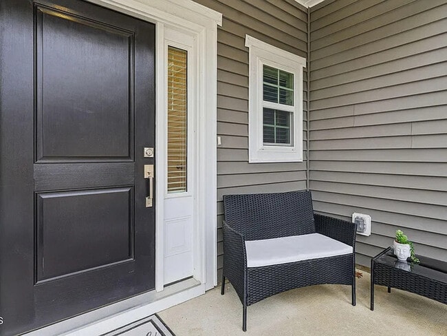 Building Photo - Earn Wealth While Leasing - Like a Homeowner - Lease to Own