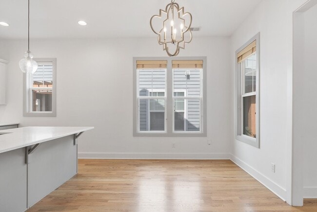 Building Photo - East Nashville Charmer