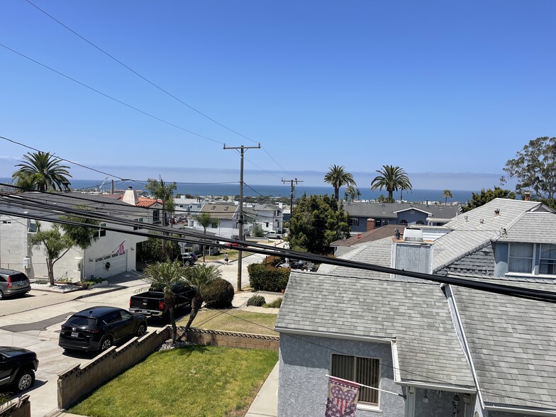 View from the balcony. - 1039 6th St