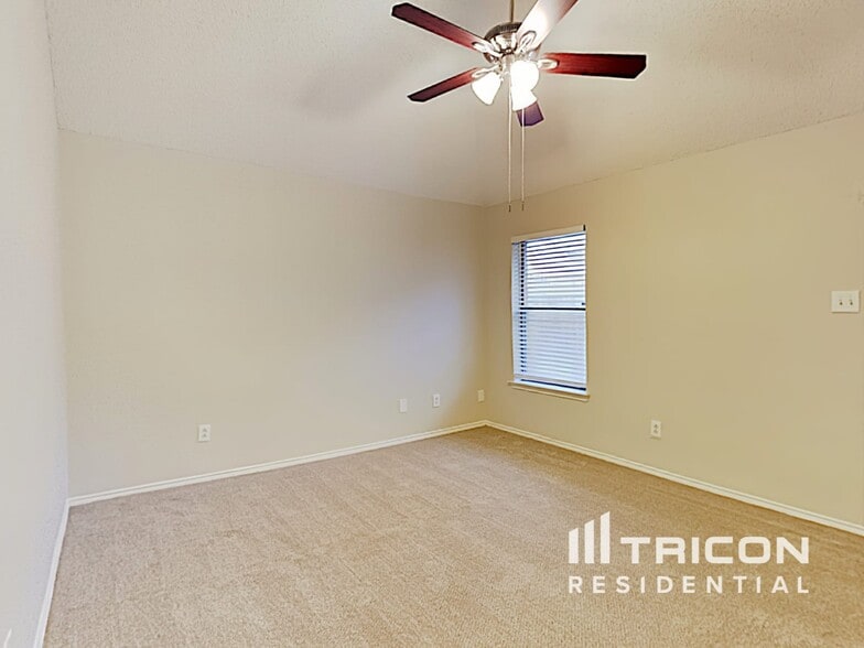 Building Photo - 4116 Amy Dr