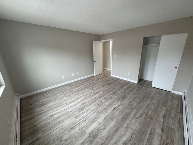 Building Photo - 158-162 Water Street-Unit 6