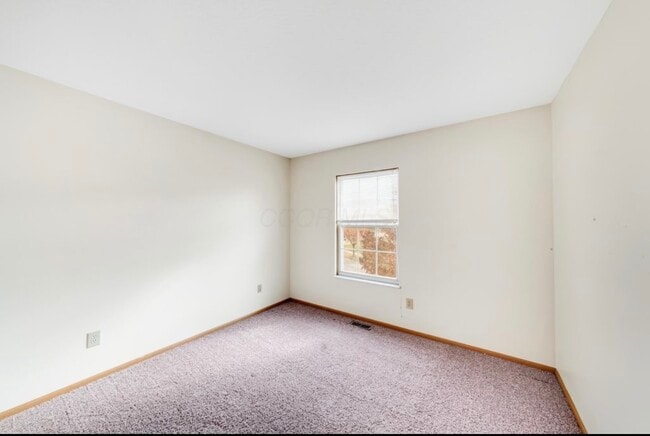 Building Photo - 281 Richards Cir