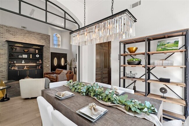 Building Photo - 12380 Marlow Ave