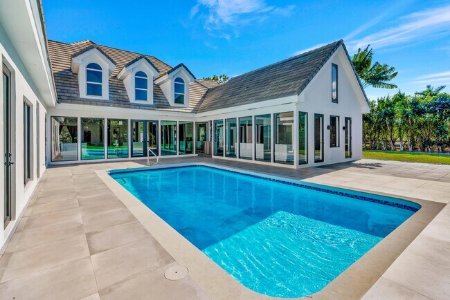 Building Photo - 7693 Steeplechase Dr