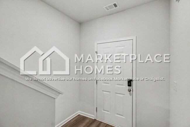 Building Photo - 280 Oakwood Dr NW