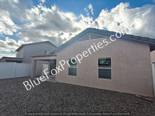 Building Photo - 21184 E Frontier Rd