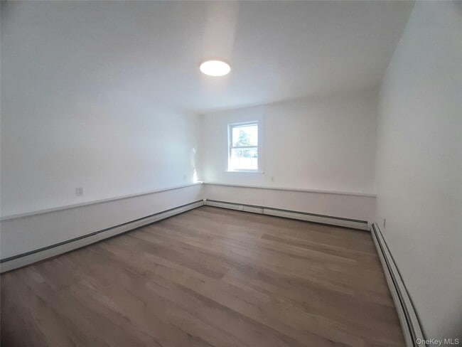 Building Photo - 178 Sylvan Lake Rd