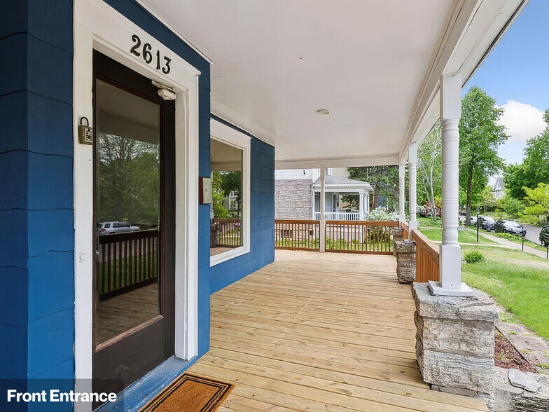 Front Entrance - 2613 Bryant Ave S