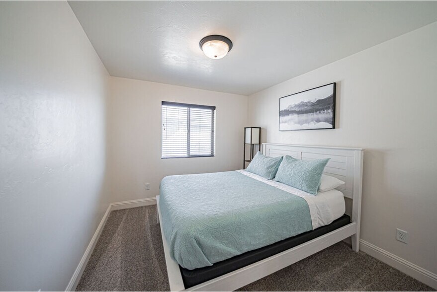 Building Photo - 3853 Tradition Ct