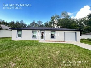 Building Photo - 35 Willow Rd
